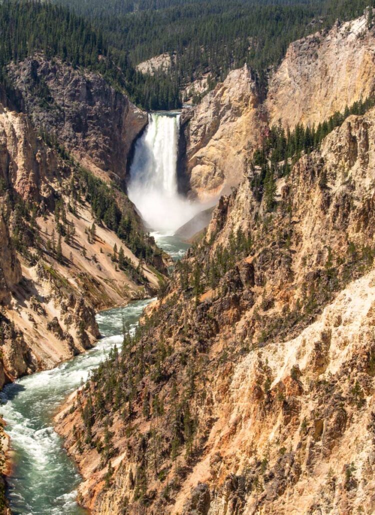 things to do in yellowstone national park